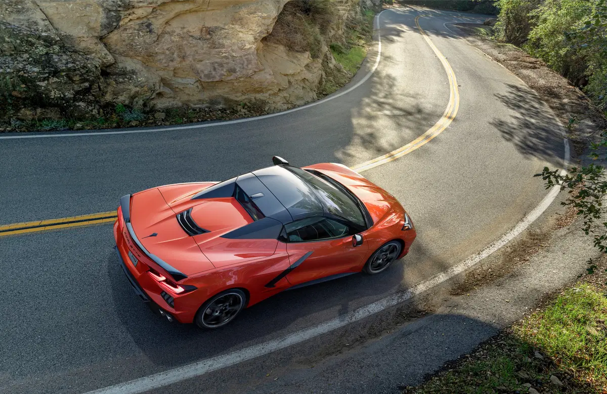 Chevrolet Corvette Cabriolet, l'americana a cielo aperto (5)