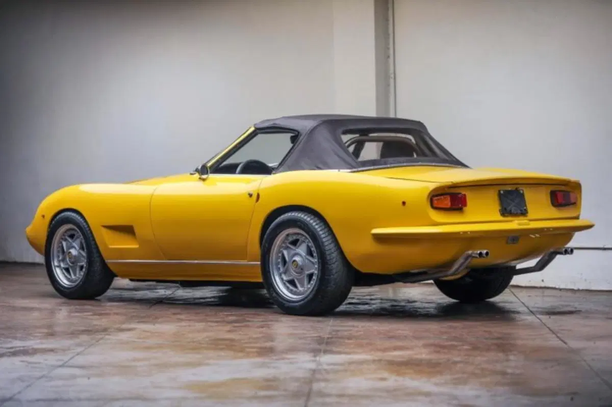  Intermeccanica Italia: l'anti Corvette con il V8 americano (2)