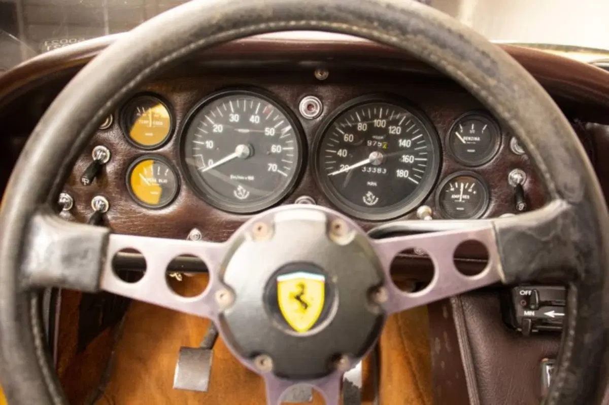  Intermeccanica Italia: l'anti Corvette con il V8 americano (5)