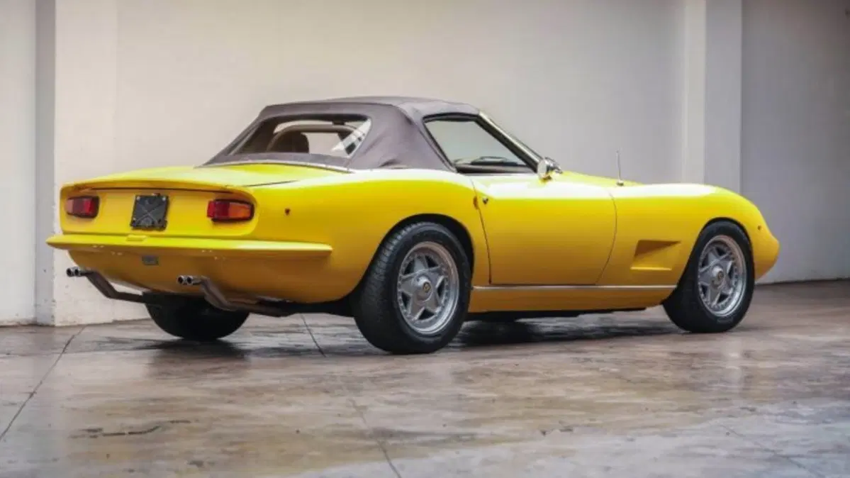  Intermeccanica Italia: l'anti Corvette con il V8 americano (7)