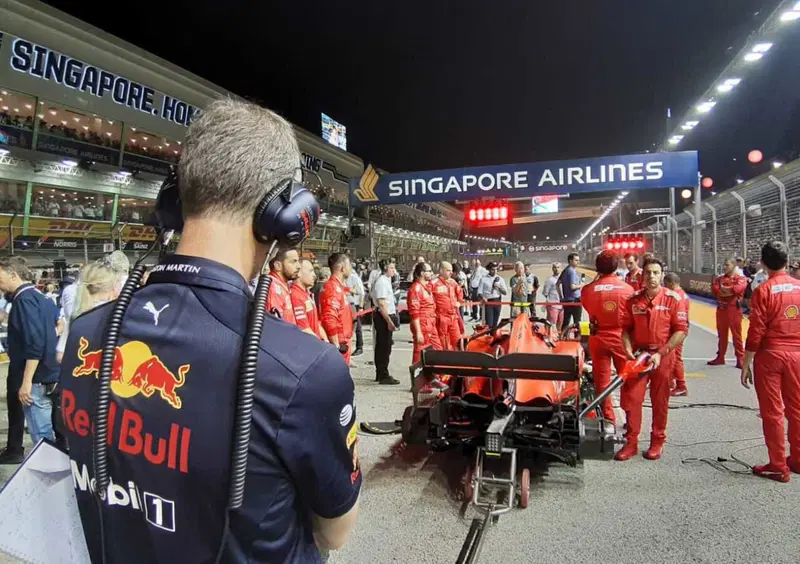 Formula 1: Ferrari, &egrave; caccia a Ottobre Rosso