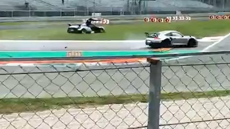 Porsche GT2 RS vs Pagani Huayra | Crash milionario a Monza [VIDEO]