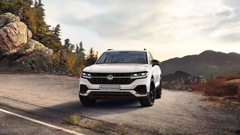 Volkswagen Touareg Black Style: edizione dedicata all'Italia