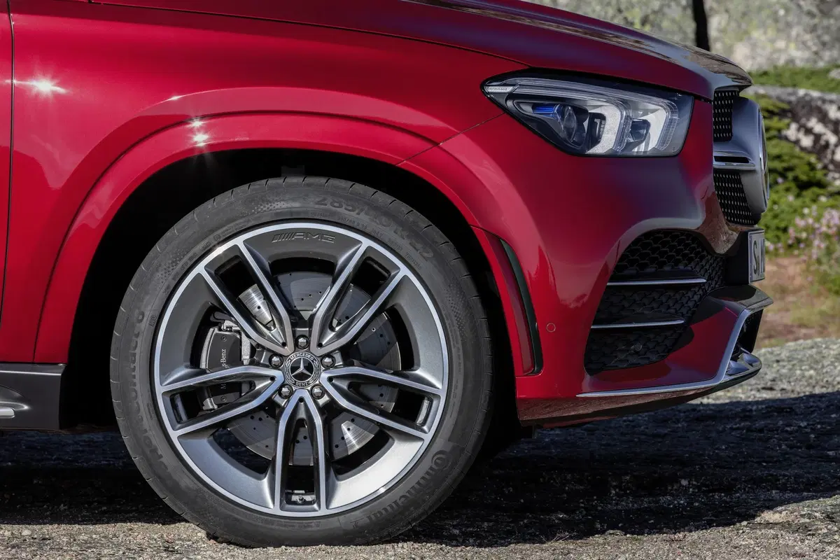 Mercedes GLE Coupé 2020: primo contatto con il SUV sportivo EMBARGO 9/10 00:01 (3)