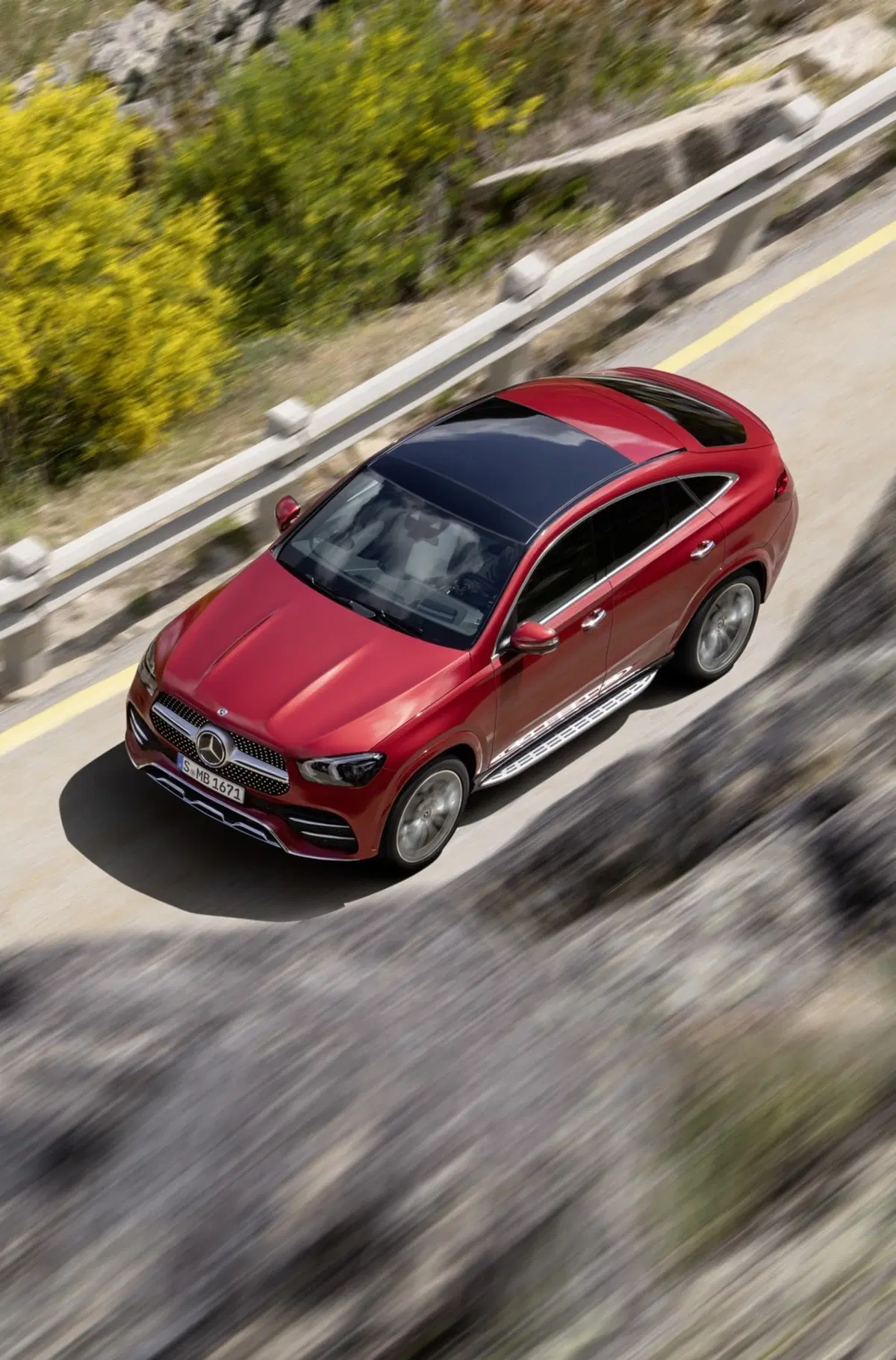 Mercedes GLE Coupé 2020: primo contatto con il SUV sportivo EMBARGO 9/10 00:01 (5)