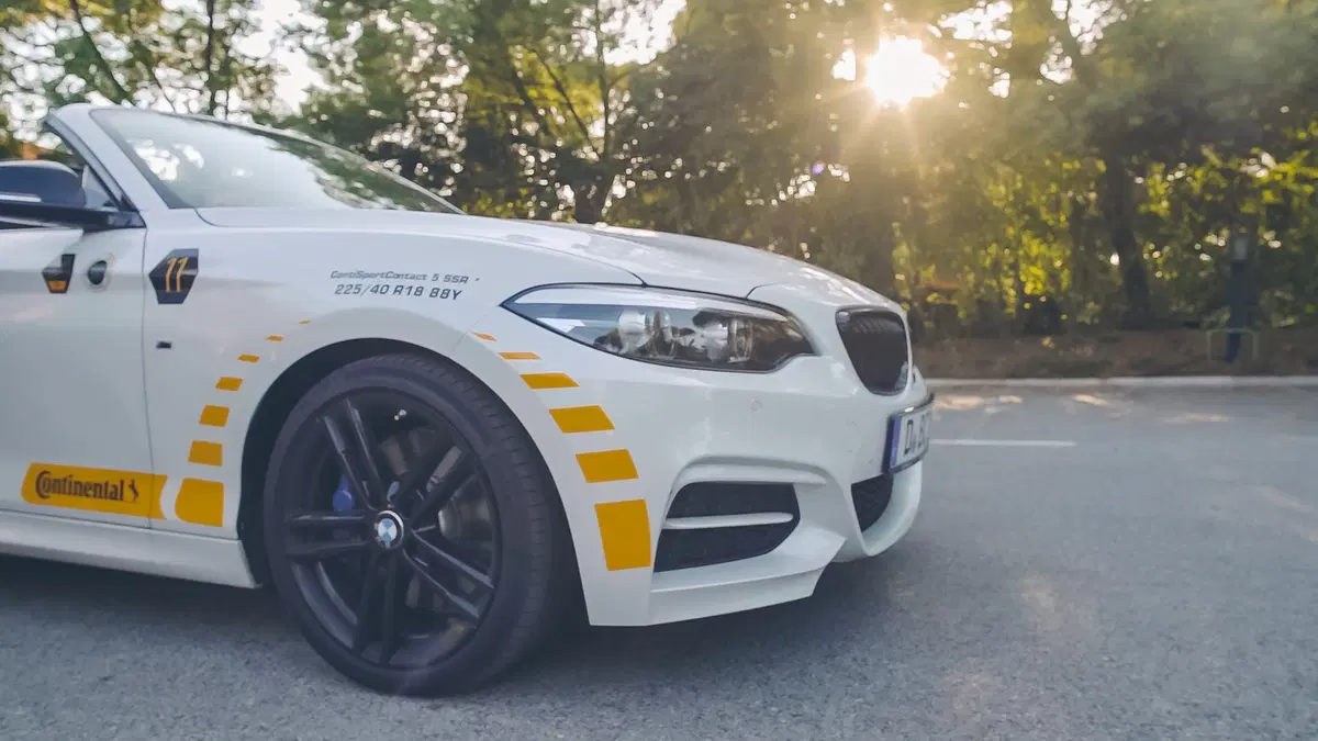 Confronto: Porsche 718 Vs Ford Mustang Vs BMW M240i (e Jaguar I-Pace) [video] (12)