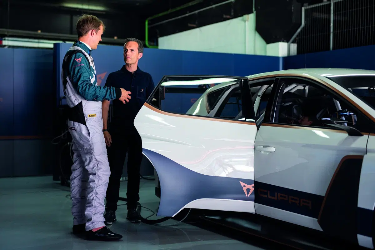 Cupra ETCR: l'elettrica da turismo per la 1^ volta in pista al Montmeló [Video] (13)