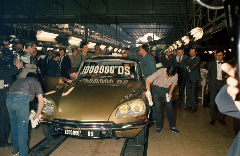 Citroen DS: 50 anni dalla milionesima