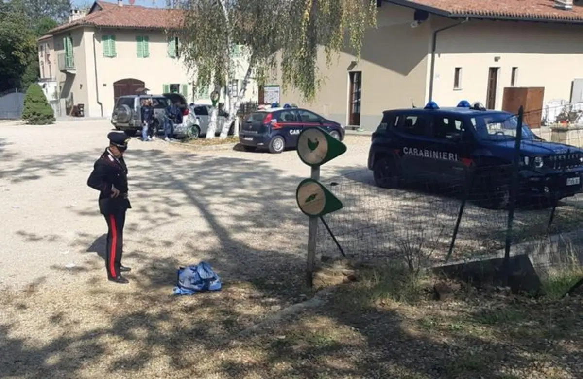 Chieri, SUV parcheggiato travolge tre bambini (3)