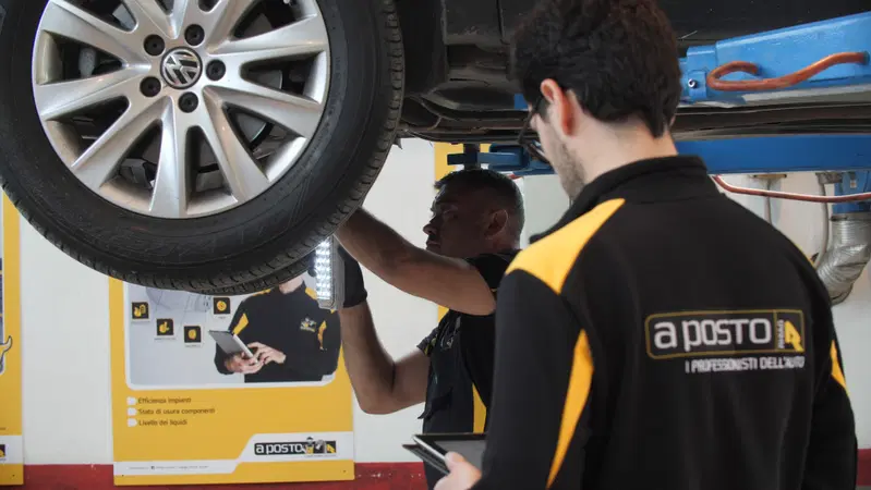 Officine 'a posto' di Rhiag, dove la manutenzione diventa conveniente [video]