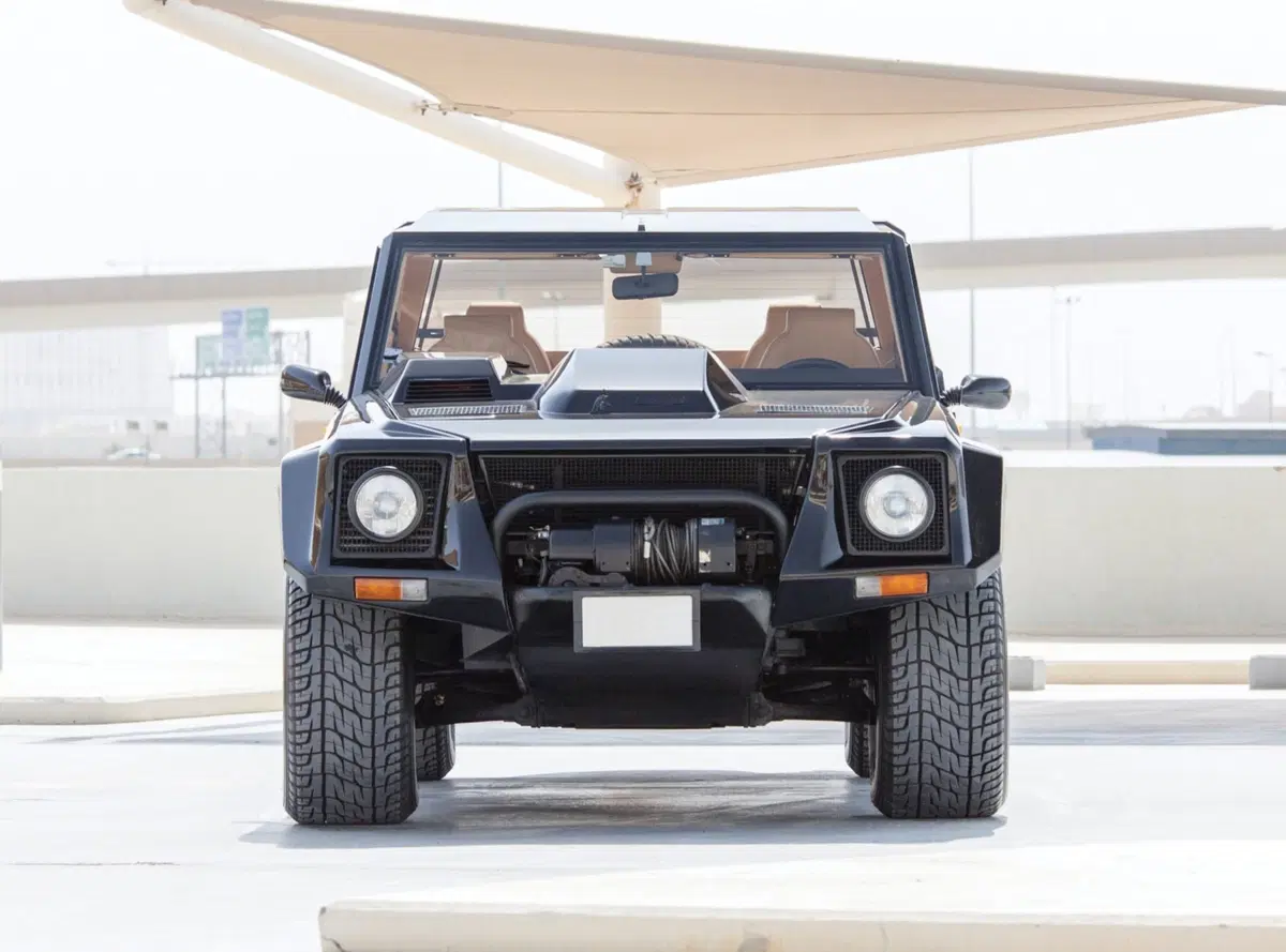 Lamborghini LM002: la nonna della Urus va all’asta (2)