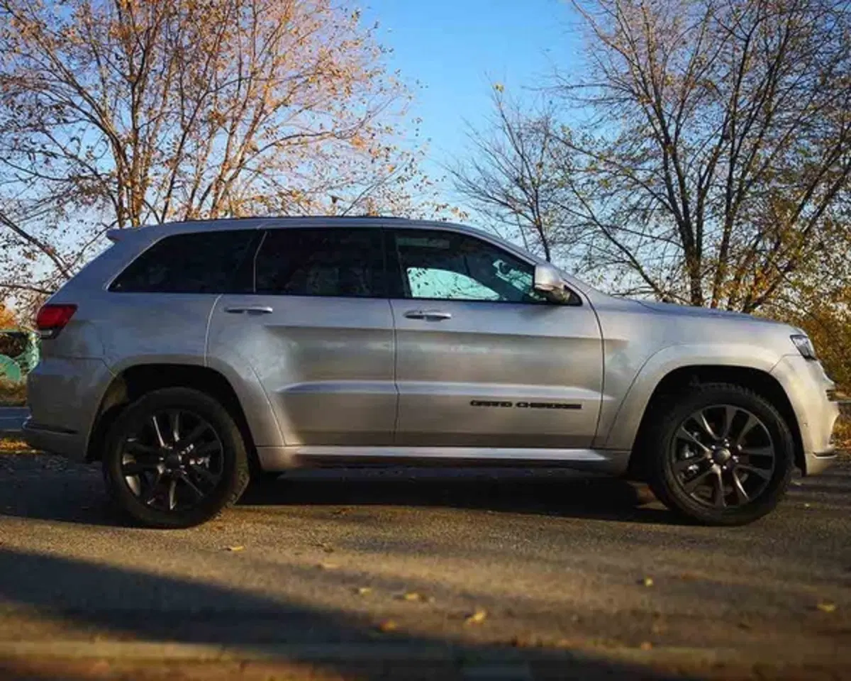 StylishRent: il nuovo noleggio 'a domicilio' con auto premium (3)