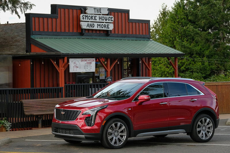 Cadillac XT4: arriva in Italia il SUV all&rsquo;americana che sfida Q3 [video]