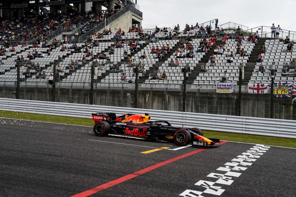 F1, GP Giappone 2019: vince Bottas. Mercedes campione del mondo costruttori (37)