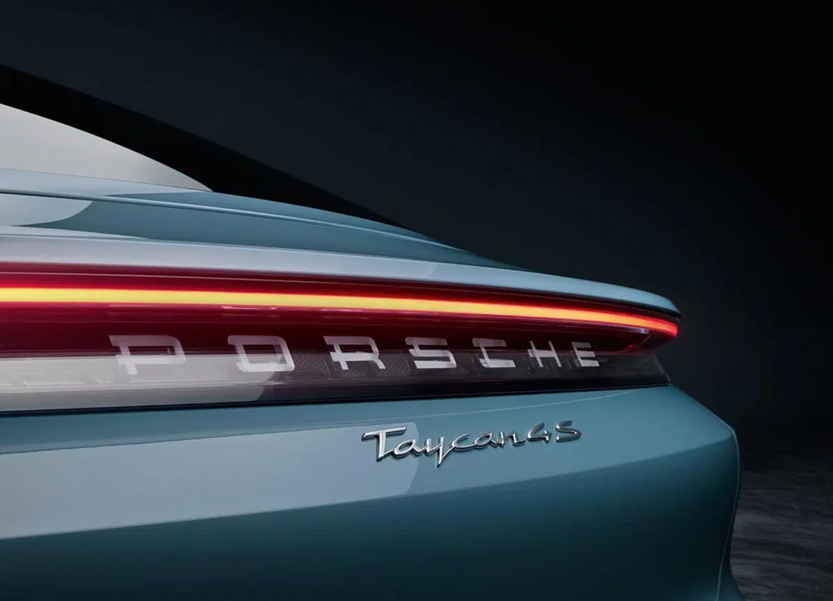 Porsche Taycan 4S: nuovo allestimento da 530 CV (6)