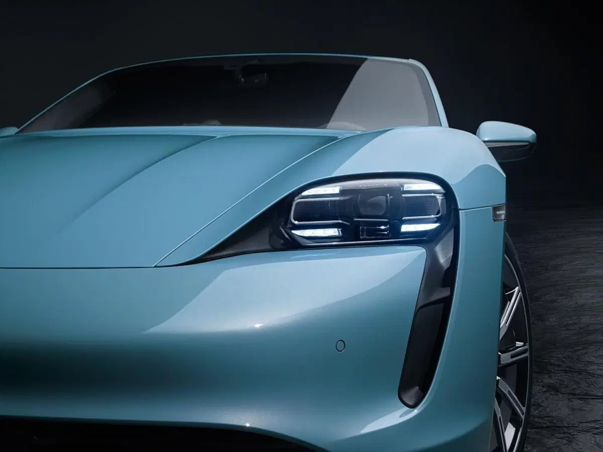 Porsche Taycan 4S: nuovo allestimento da 530 CV (5)