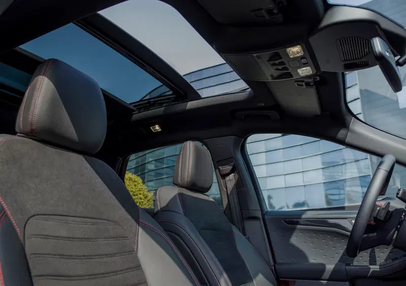 Ford Kuga (32)