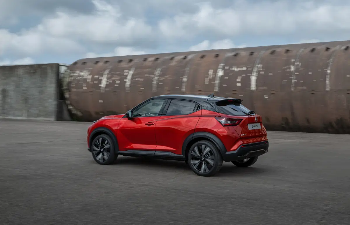Nissan Juke 1.0 DIG-T 114 CV DCT Business (24)