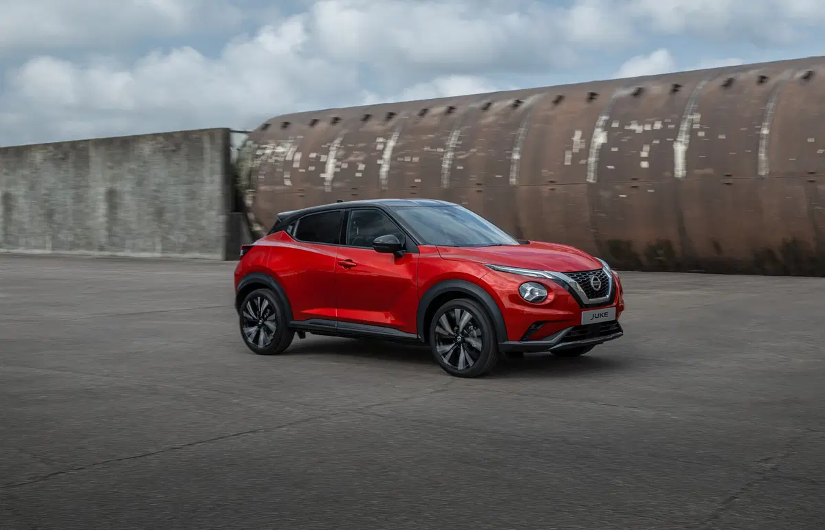 Nissan Juke 1.0 DIG-T 114 CV DCT Business (27)