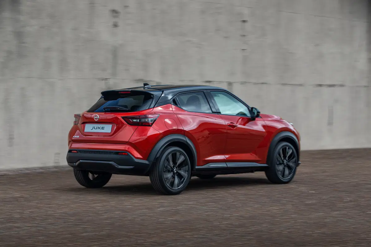 Nissan Juke 1.0 DIG-T 114 CV DCT Business (29)