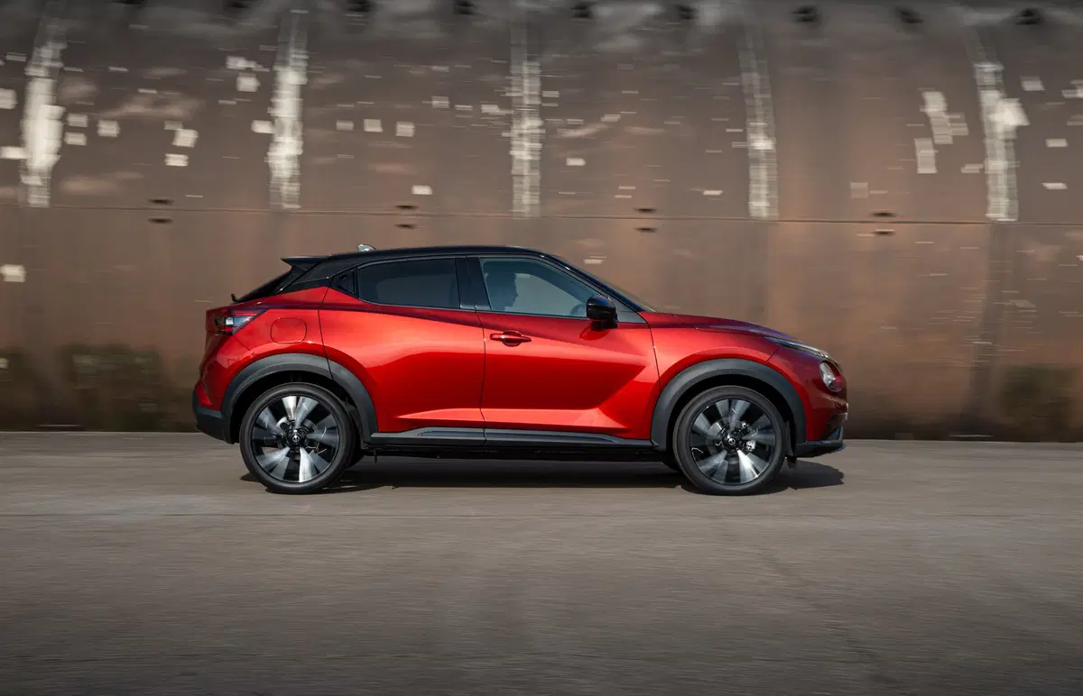 Nissan Juke 1.0 DIG-T 114 CV DCT Business (22)