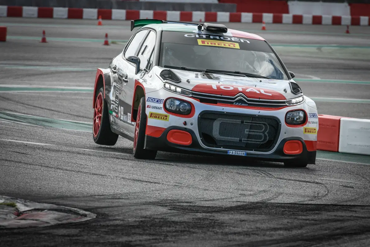 Citroen C3 R5, la piccola bomba ufficiale [Video]