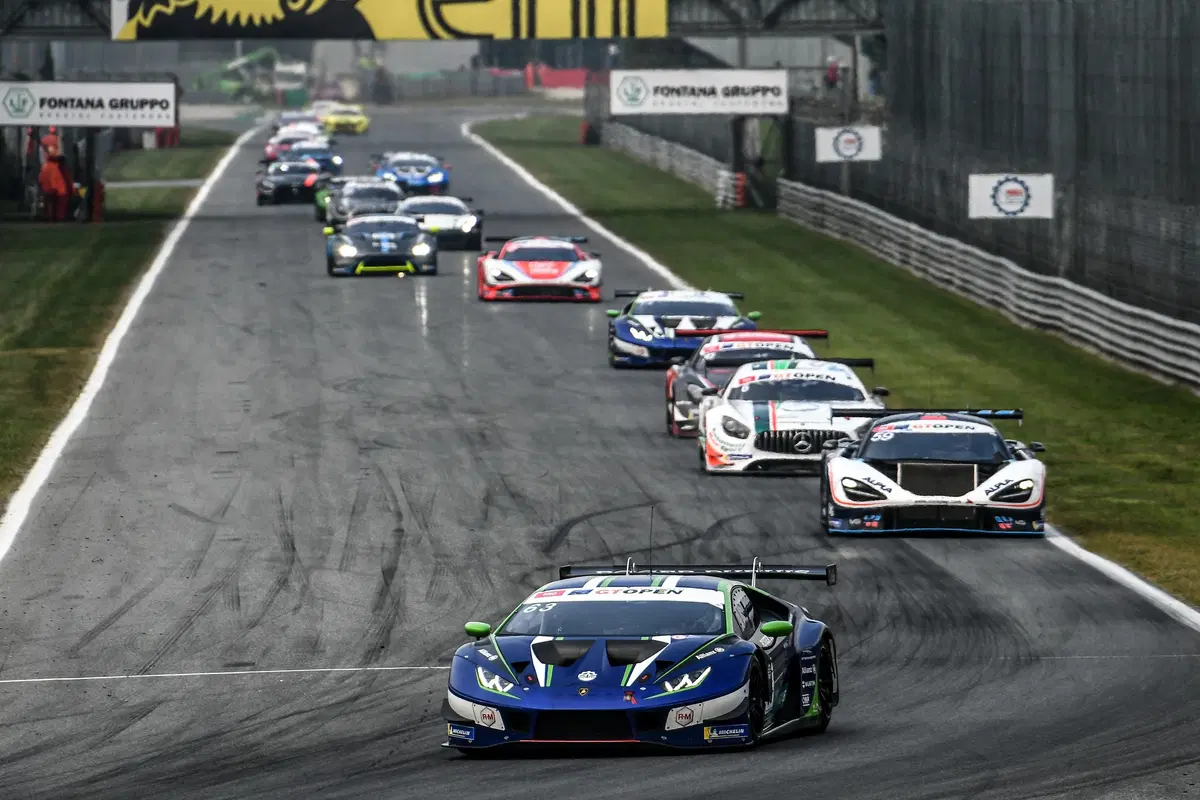 Lamborghini: titolo costruttori nell’IMSA GTD e vittoria in GT Open (6)
