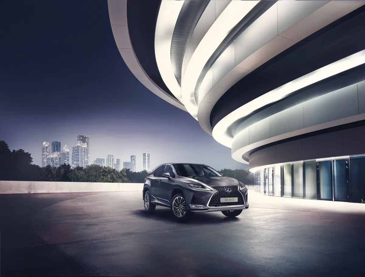 Lexus RX 450 h 2019: piccolo lifting per il "primo" SUV al mondo [Video] (8)