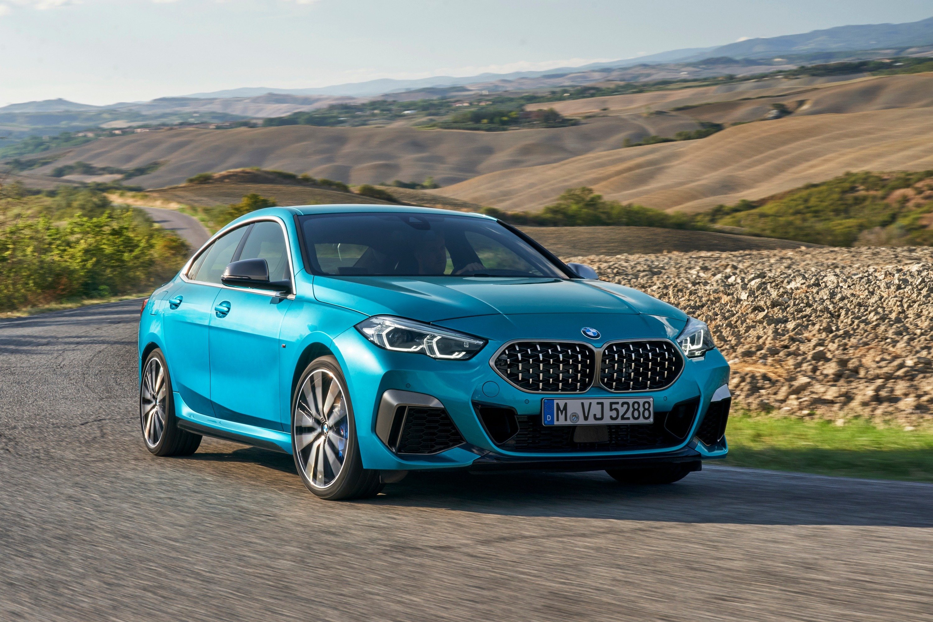 BMW Serie 2 Gran Coup&eacute;, debutto a Los Angeles