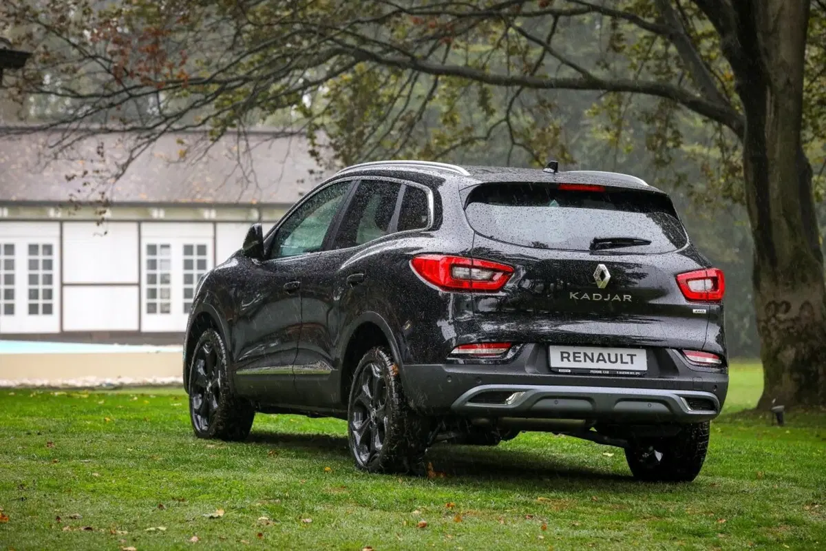 Renault Kadjar Black Edition, anche con il nuovo Diesel 1.7 dCi 150 CV 4x4 (5)