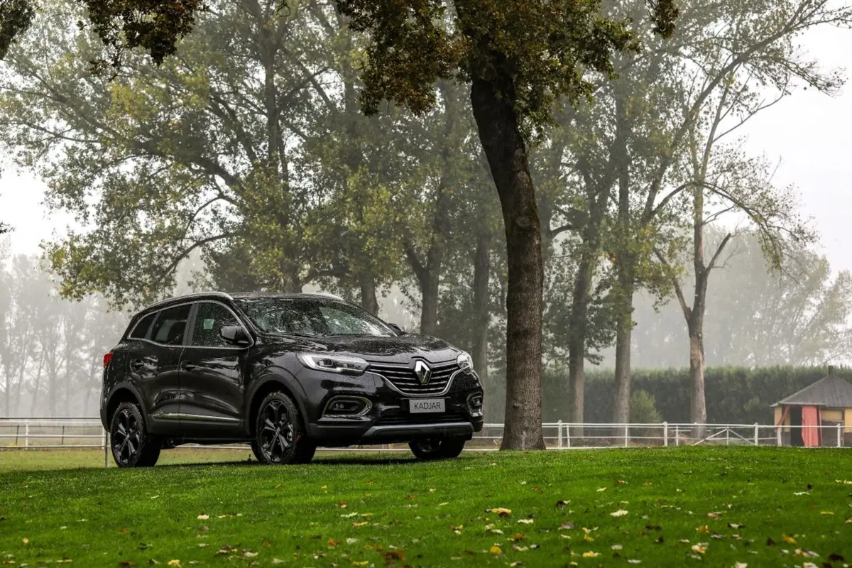 Renault Kadjar Black Edition, anche con il nuovo Diesel 1.7 dCi 150 CV 4x4 (11)
