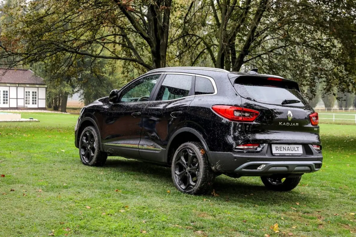 Renault Kadjar Black Edition, anche con il nuovo Diesel 1.7 dCi 150 CV 4x4 (23)