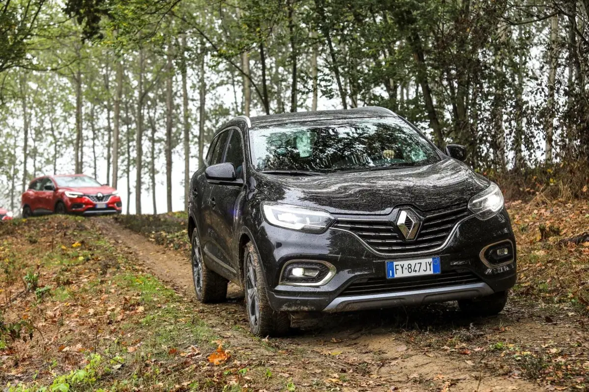 Renault Kadjar Black Edition, anche con il nuovo Diesel 1.7 dCi 150 CV 4x4 (25)