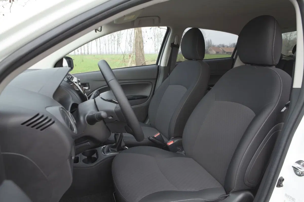 Mitsubishi Space Star restyling (13)