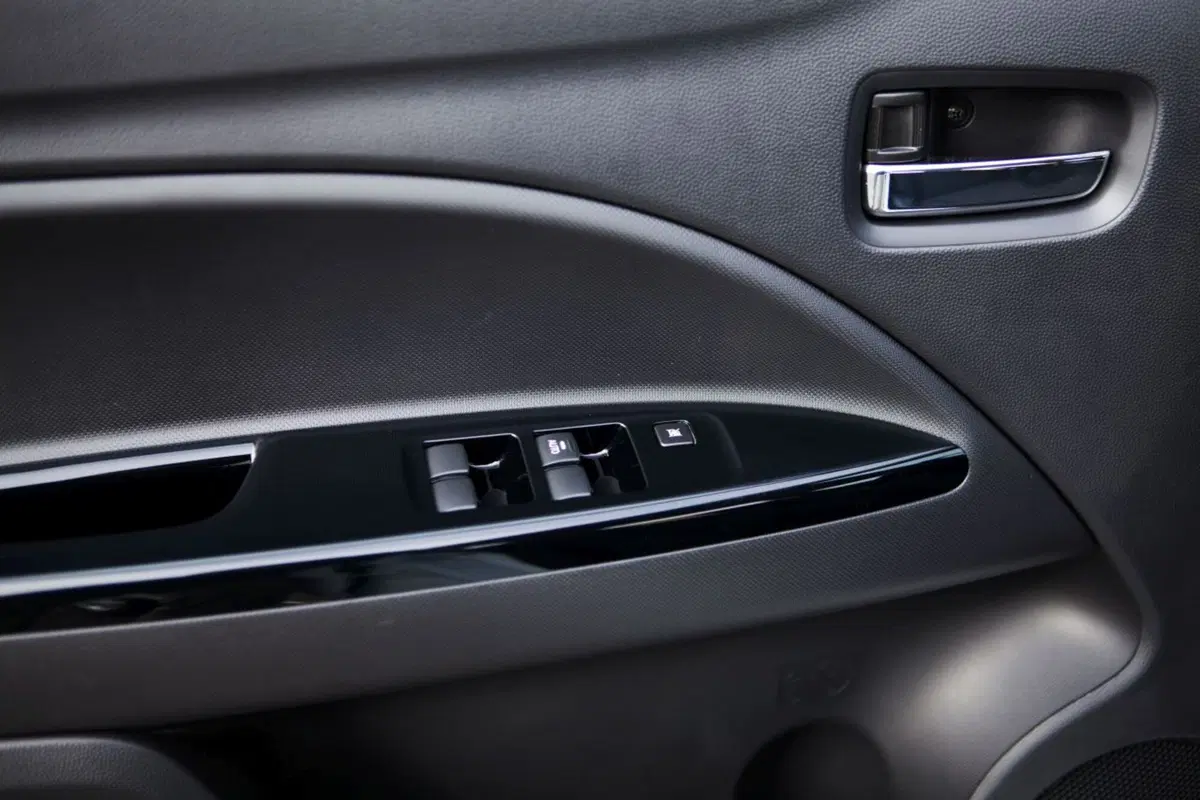 Mitsubishi Space Star restyling (16)