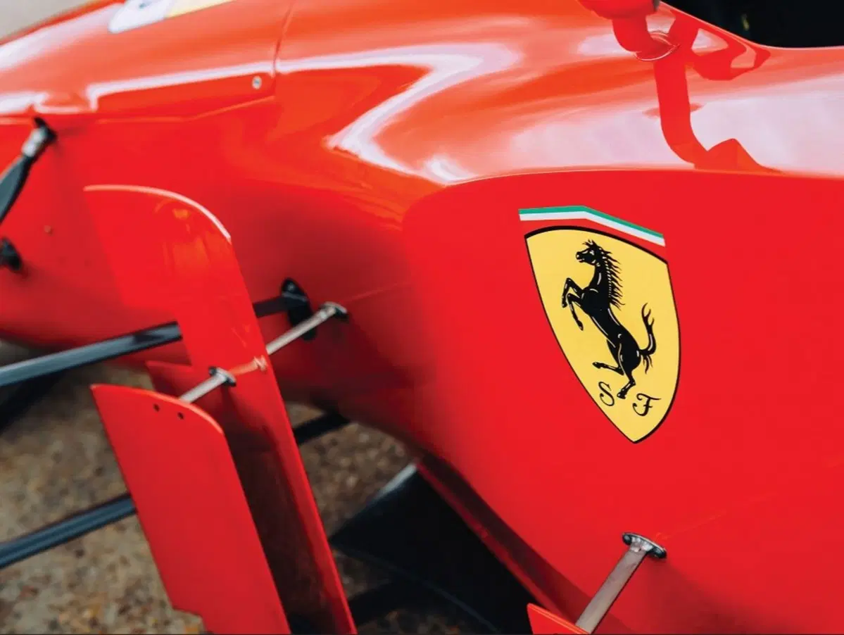 Ferrari 412 T1: l'auto con cui sono andati a podio Jean Alesi e Berger in F1 è all'asta (6)