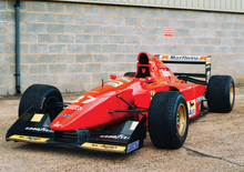 Ferrari 412 T1: l'auto con cui sono andati a podio Jean Alesi e Berger in F1 è all'asta