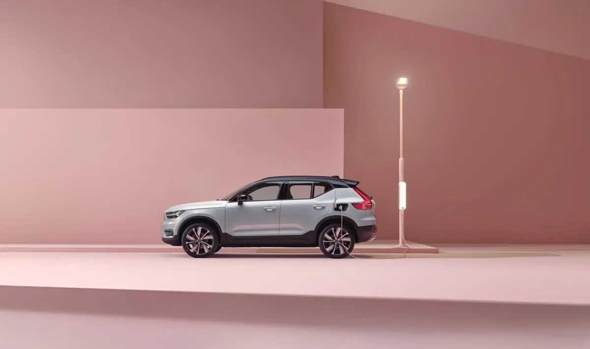 Volvo XC40 Recharge: la prima Volvo a batterie (7)
