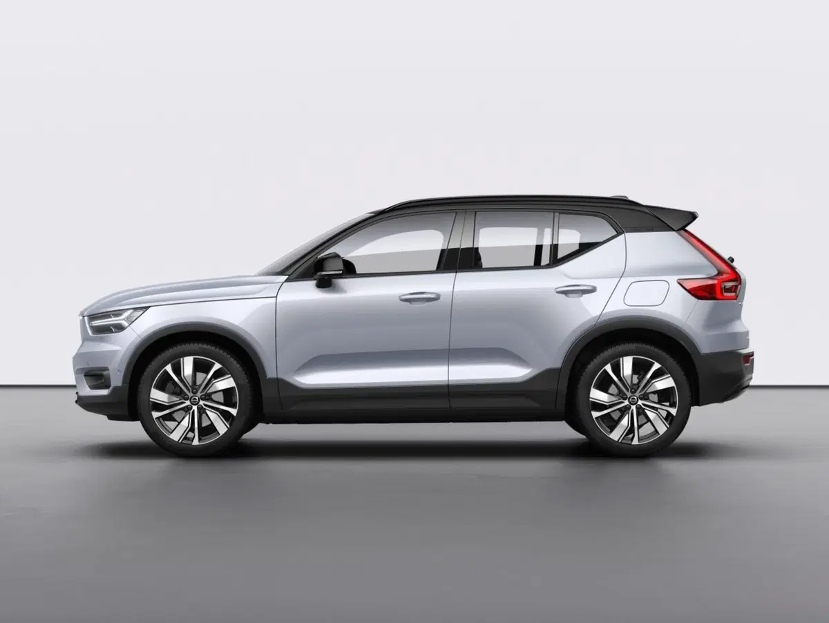Volvo XC40 Recharge: la prima Volvo a batterie (14)