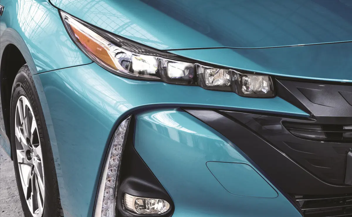 Toyota Prius Plug-in (2017-23) (14)
