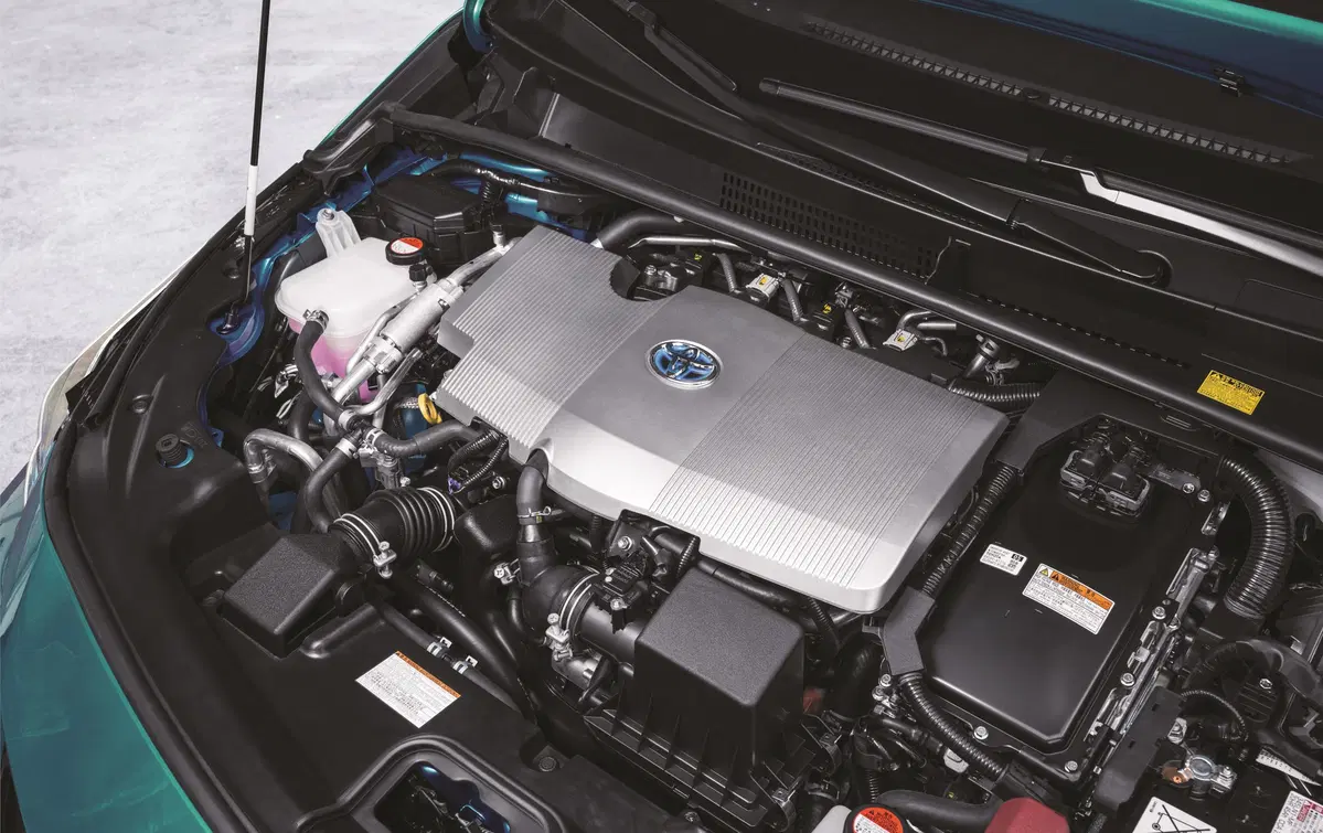 Toyota Prius Plug-in (2017-23) (22)