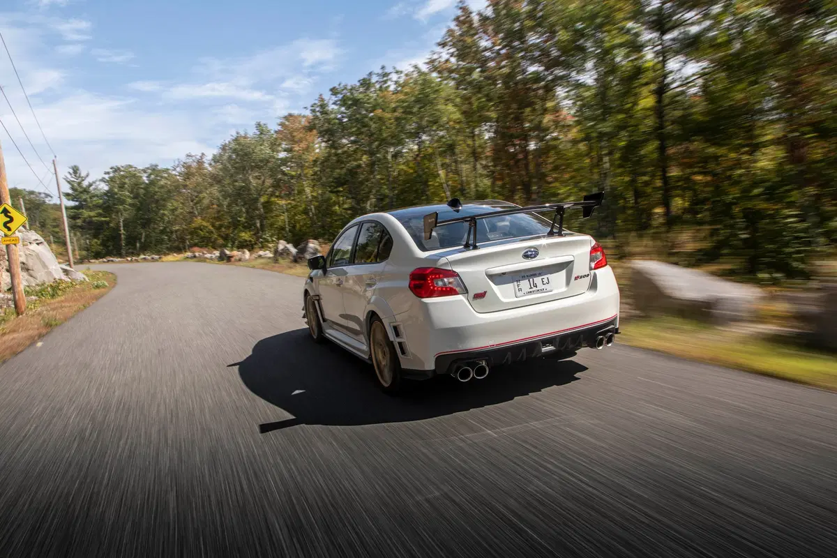 Subaru STI S209: 209 unità a 57.500 euro solo per gli USA (9)