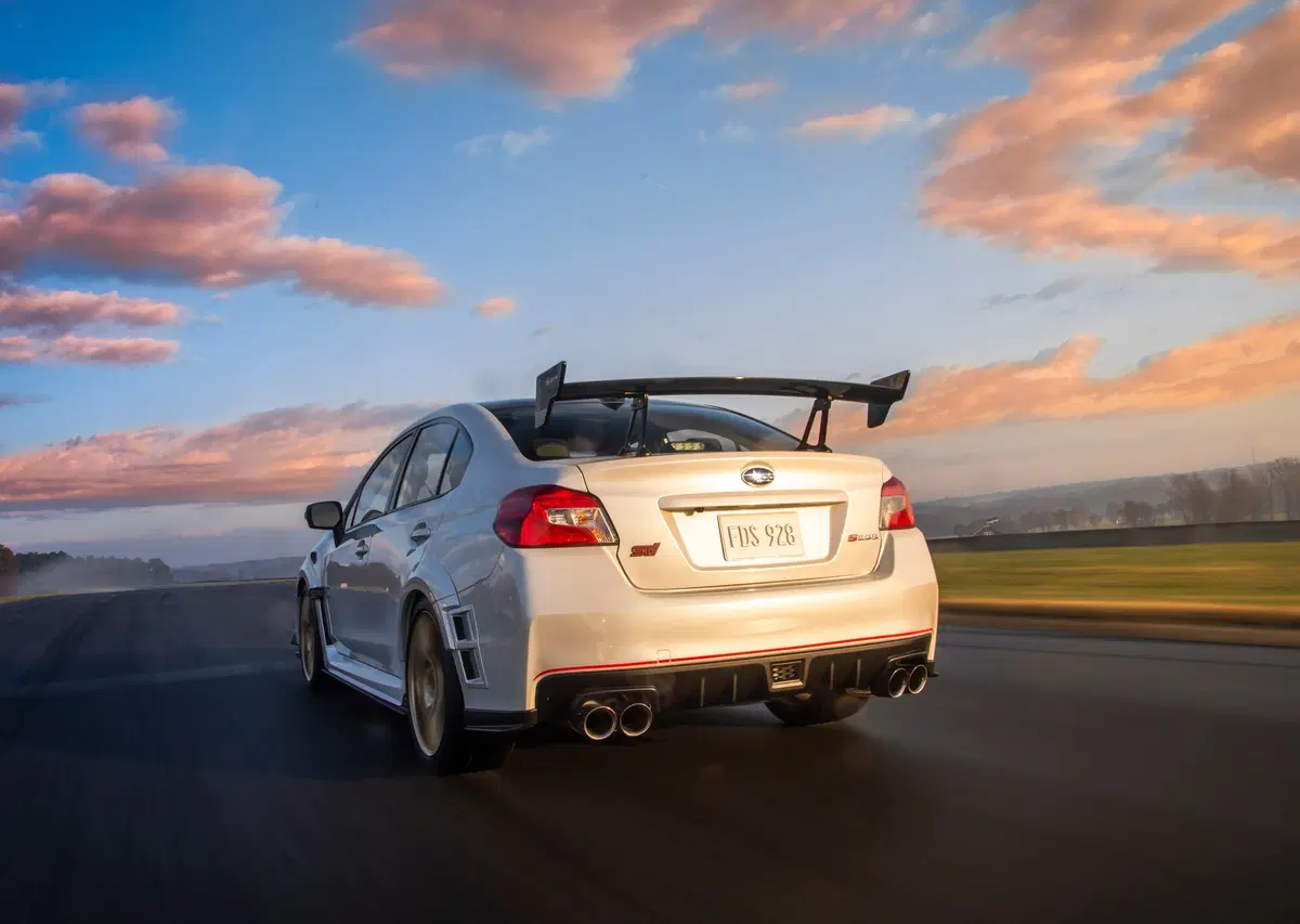 Subaru STI S209: 209 unità a 57.500 euro solo per gli USA (14)