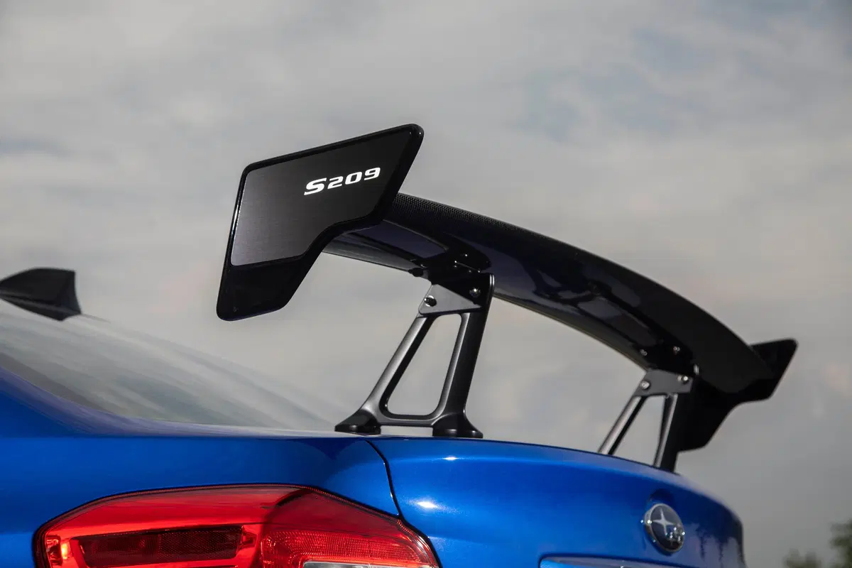 Subaru STI S209: 209 unità a 57.500 euro solo per gli USA (10)