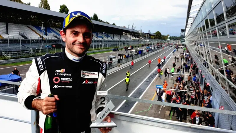 Secondo posto per Danilo nella Silver Cup. Esperienza incredibile e non facile a causa delle condizioni dell'asfalto