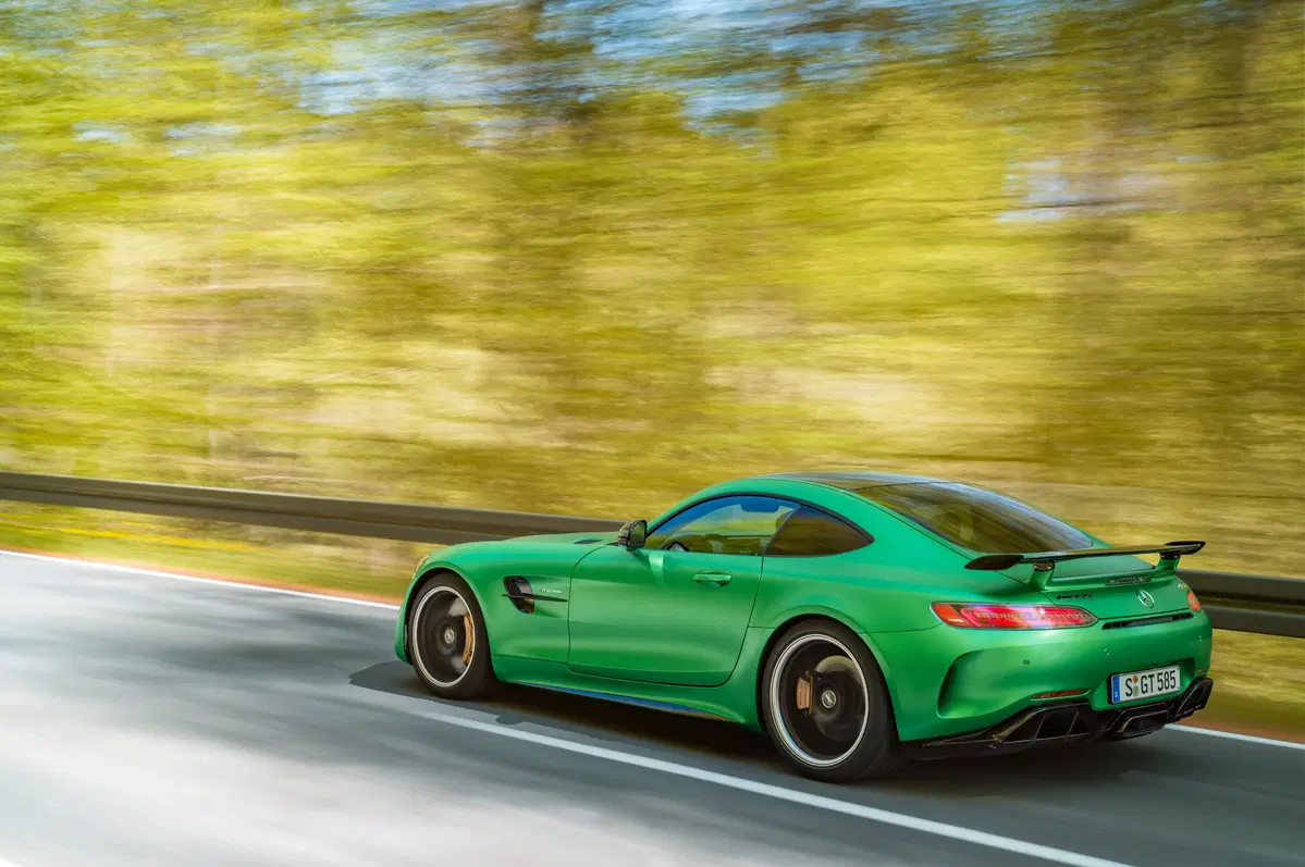 Mercedes-Benz AMG GT R (2016-22) (8)