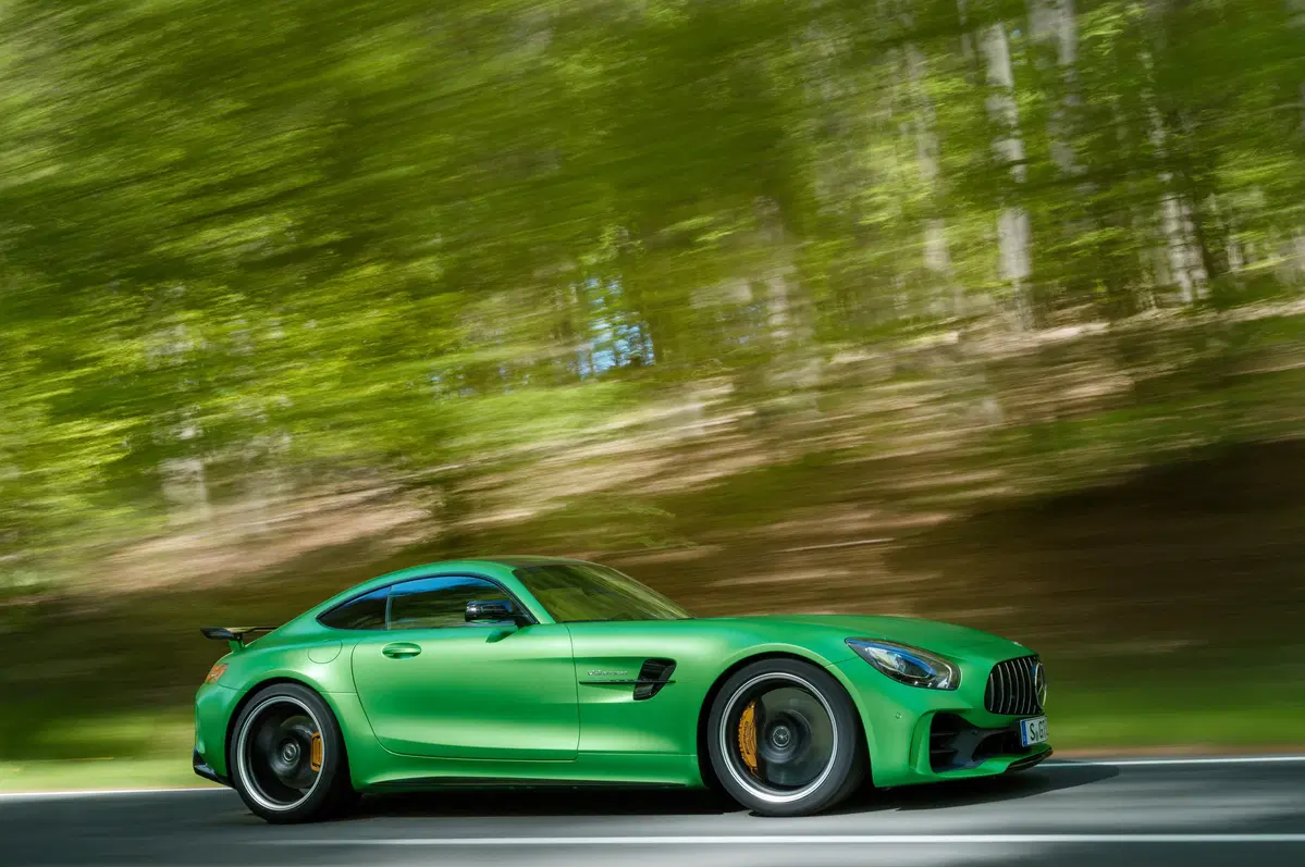 Mercedes-Benz AMG GT R (2016-22) (7)