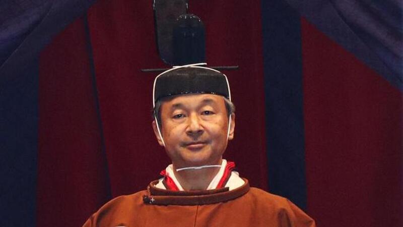 Naruhito, l&#039;imperatore di un&#039;industria a luci e ombre