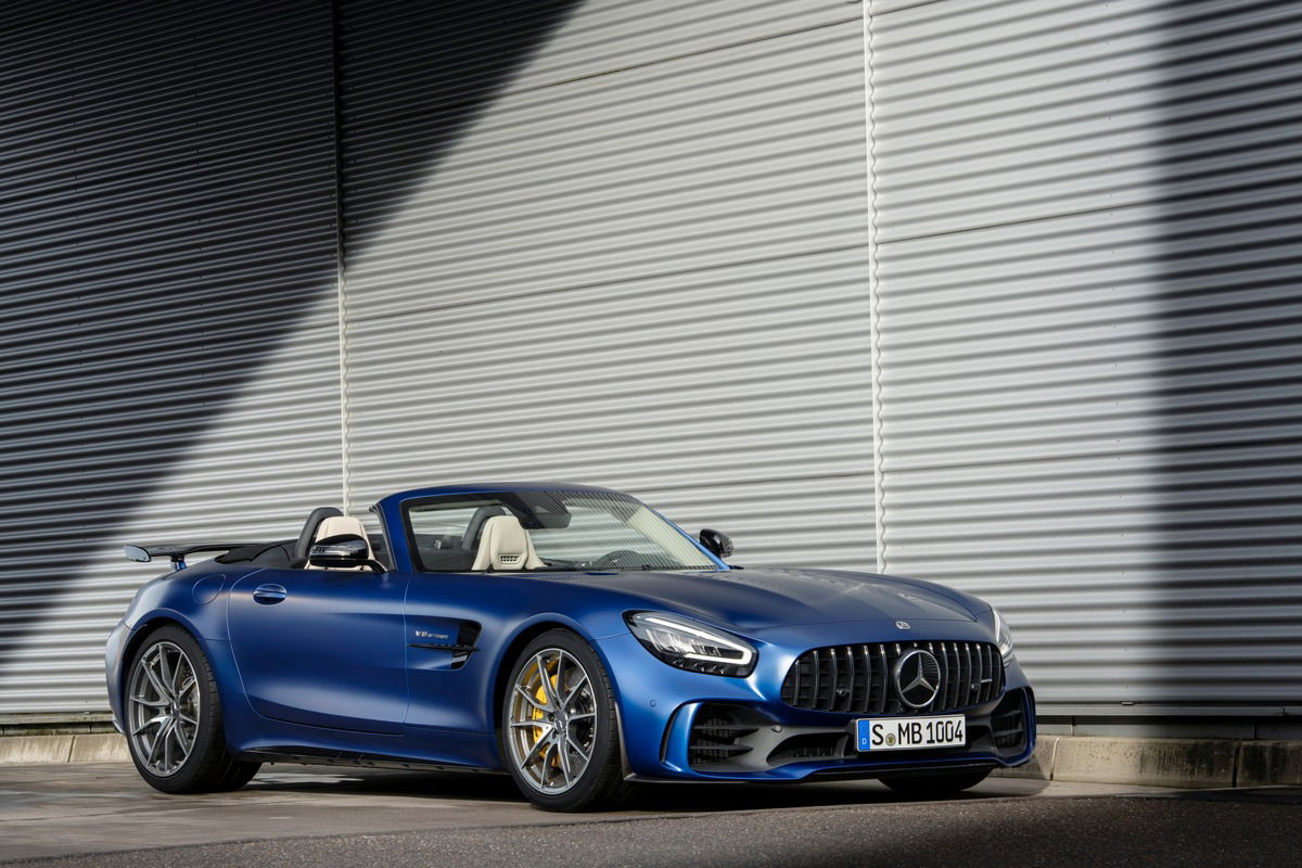 Mercedes-Benz AMG GT Roadster GT C Roadster my 18: prezzo e scheda ...