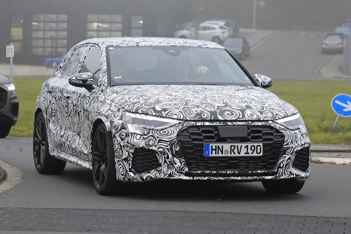 Audi RS3 2020, le foto spia (5)